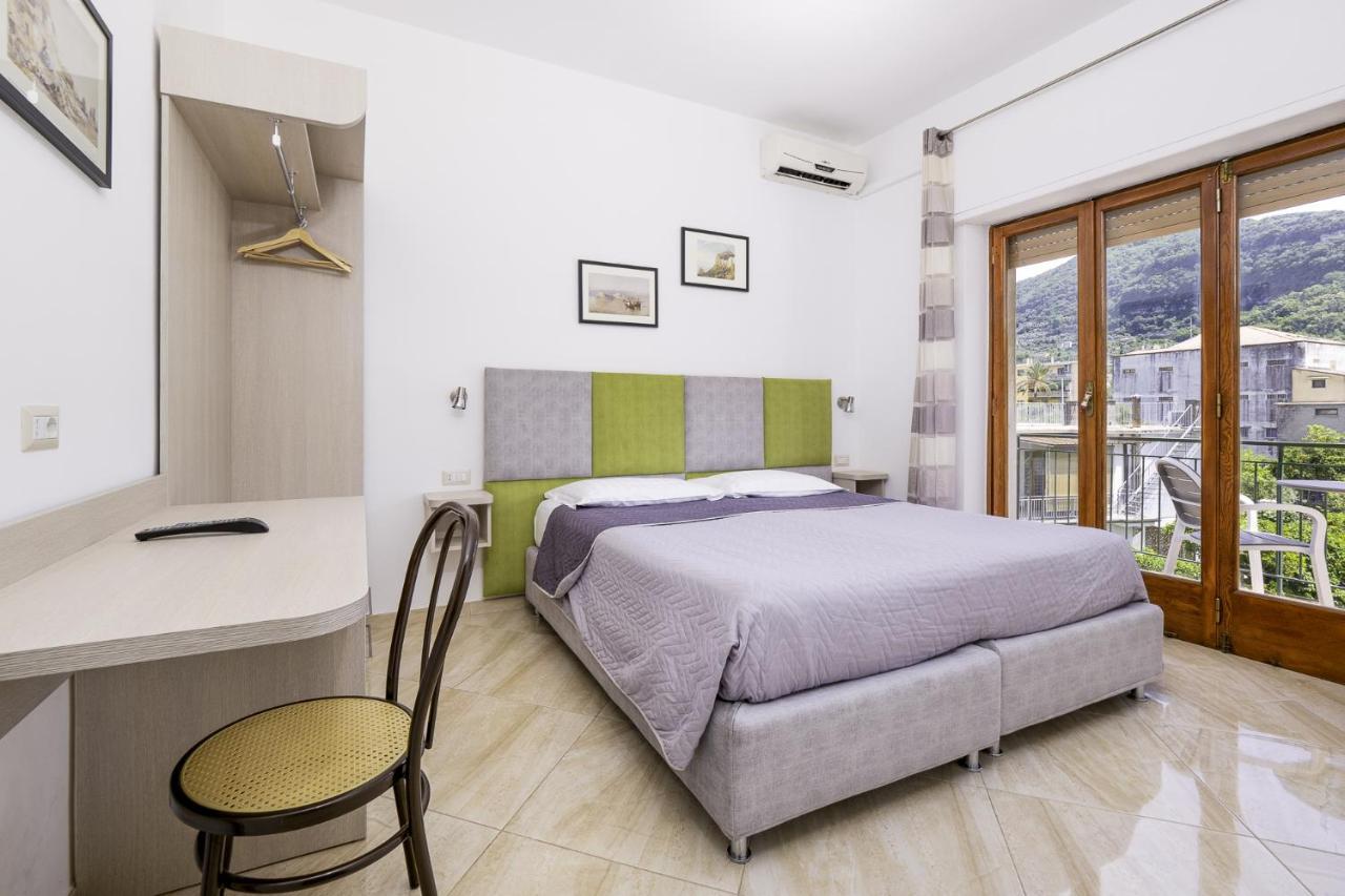 Parsano Suite - De Vivo Realty سورينتو المظهر الخارجي الصورة