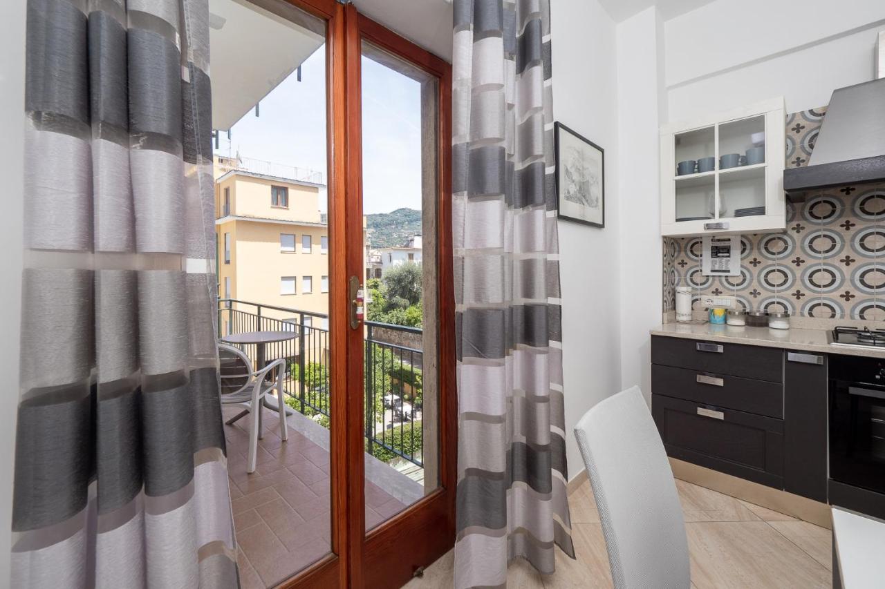 Parsano Suite - De Vivo Realty سورينتو المظهر الخارجي الصورة